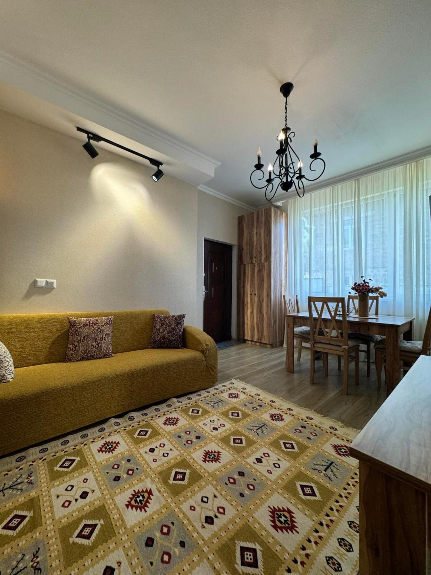 Baqari Inn Stepantsminda Exterior photo